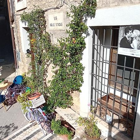 Casetta Nel Borgo Olevano Romano Exterior photo
