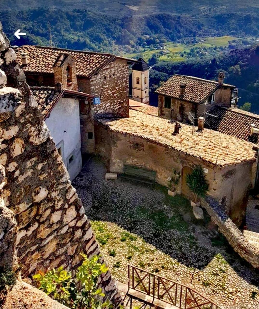 Casetta Nel Borgo Olevano Romano Exterior photo